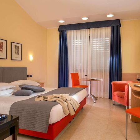 Best Western Blu Hotel Roma Extérieur photo