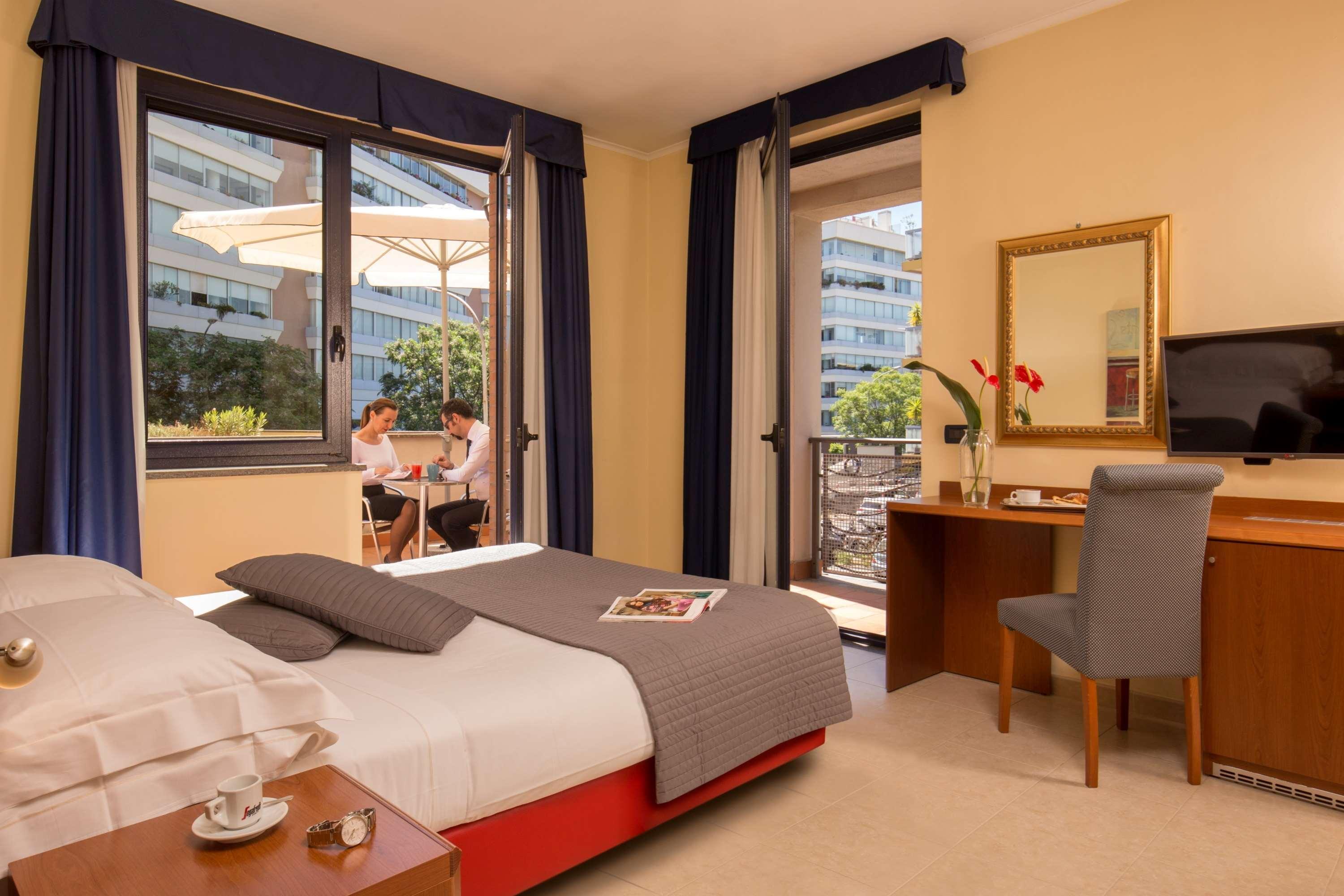 Best Western Blu Hotel Roma Extérieur photo