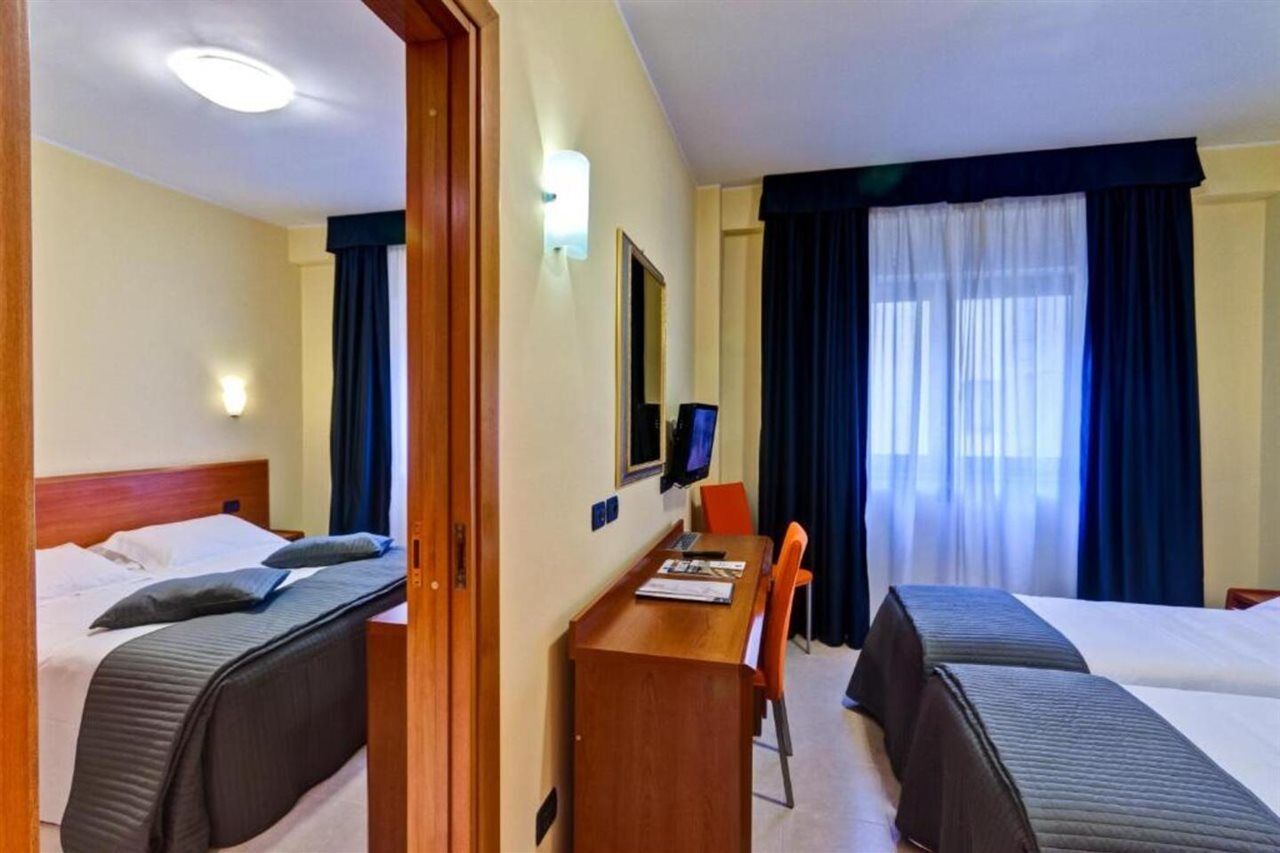 Best Western Blu Hotel Roma Extérieur photo